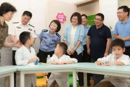 http://m.dedgn.cn/school-102/document-id-106.html